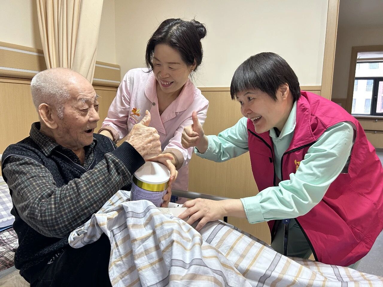 30天，60000罐！旺源集团大型公益捐赠行动圆满收官！